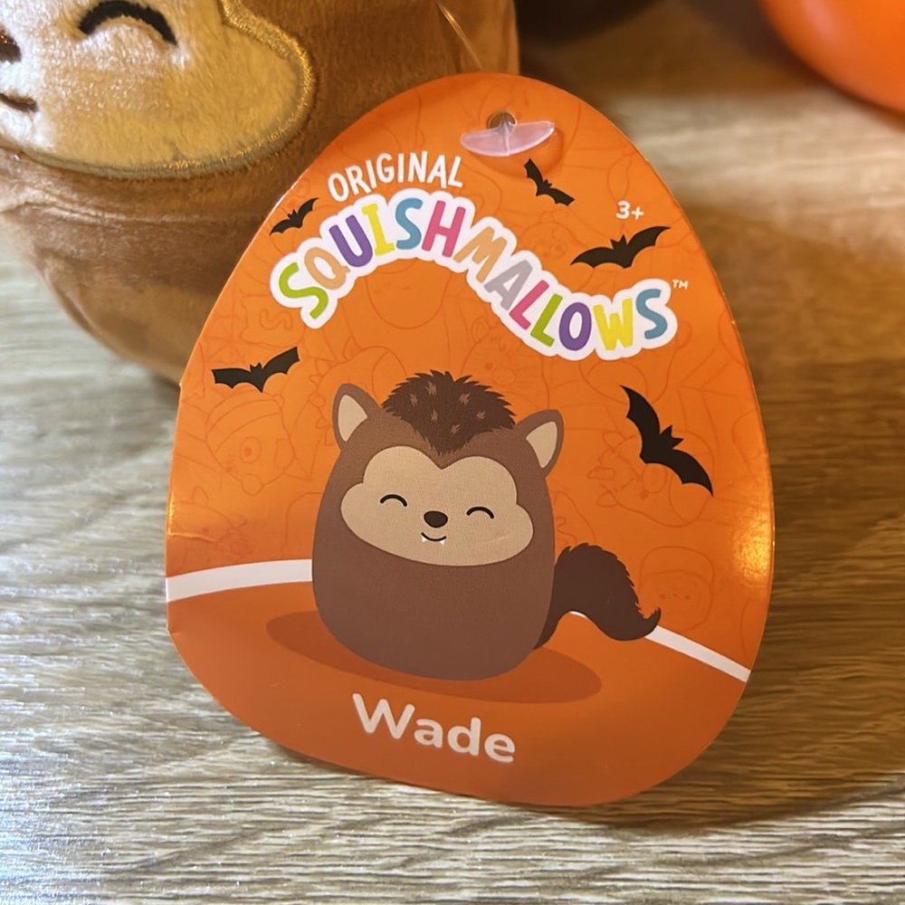 Little Halloween Squishmallow Wade The Werewolf - Picture 6 of 6